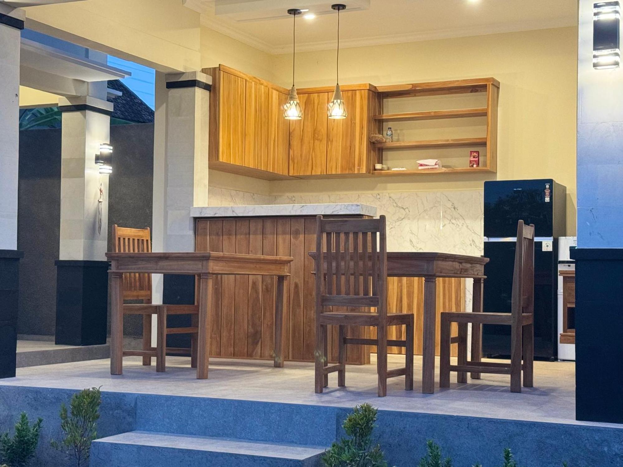 Bsa Villa Lovina Екстериор снимка